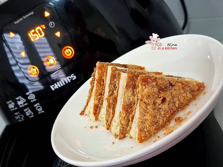 [Philips Airfryer] ขนมปังหมูหยองชีสน้ำพริกเผา