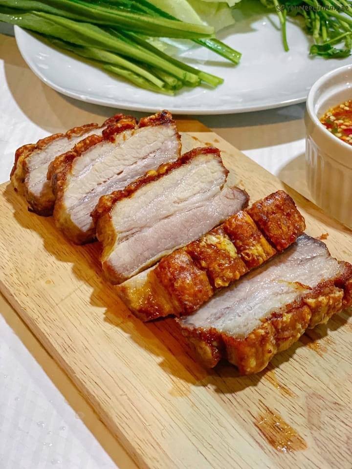 สูตร เมี่ยงหมูกรอบ ด้วยหม้อทอดไร้น้ำมัน พร้อมน้ำจิ้มถั่ว น้ำจิ้มซีฟู้ด