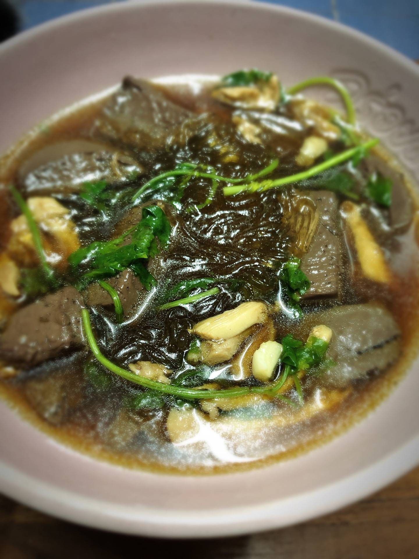 ต้มวุ้นเส้นไก่ฉีก