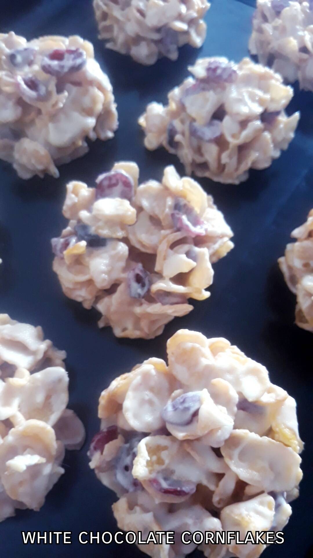 คอร์นเฟลกไวท์ช็อคโกแลต cornflake white chocolate