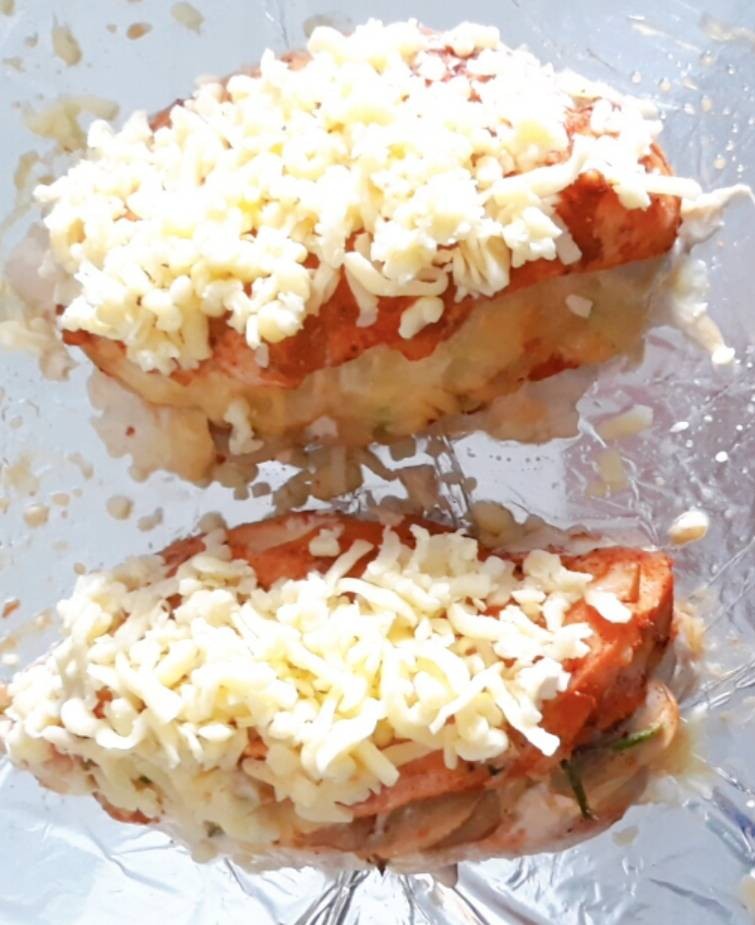 อกไก่ยัดไส้เห็ดผักโขมชีส mushroom spinach &cheese stuffed chicken  