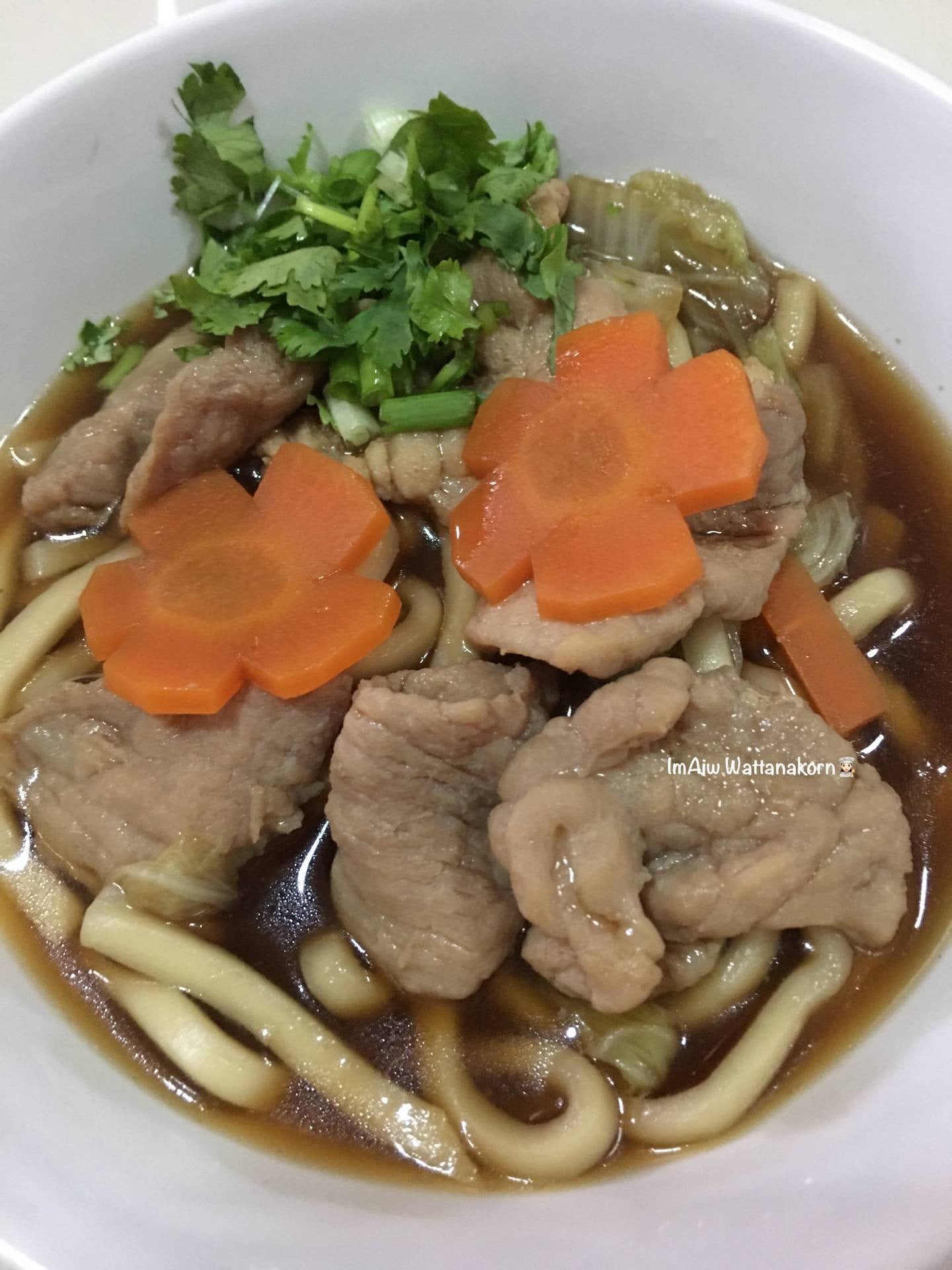 “อุด้งน้ำดำหมูนุ่ม” 