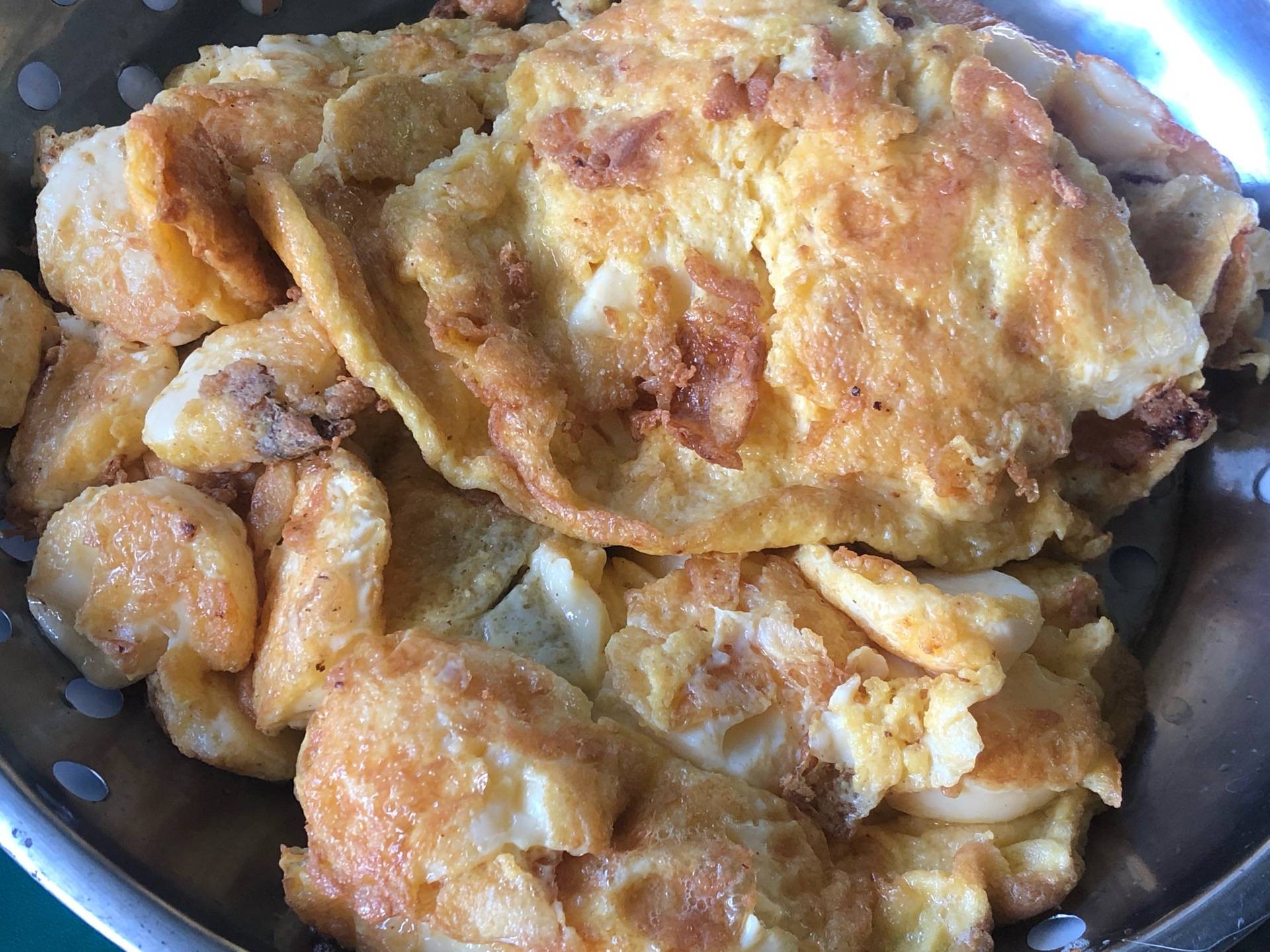 ไข่เจียวเต้าหู้ไข่(ไข่ในไข่)