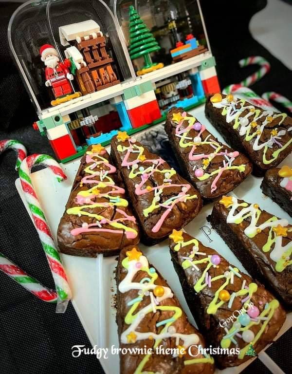Fudgy Brownie Theme Christmas 🎄 