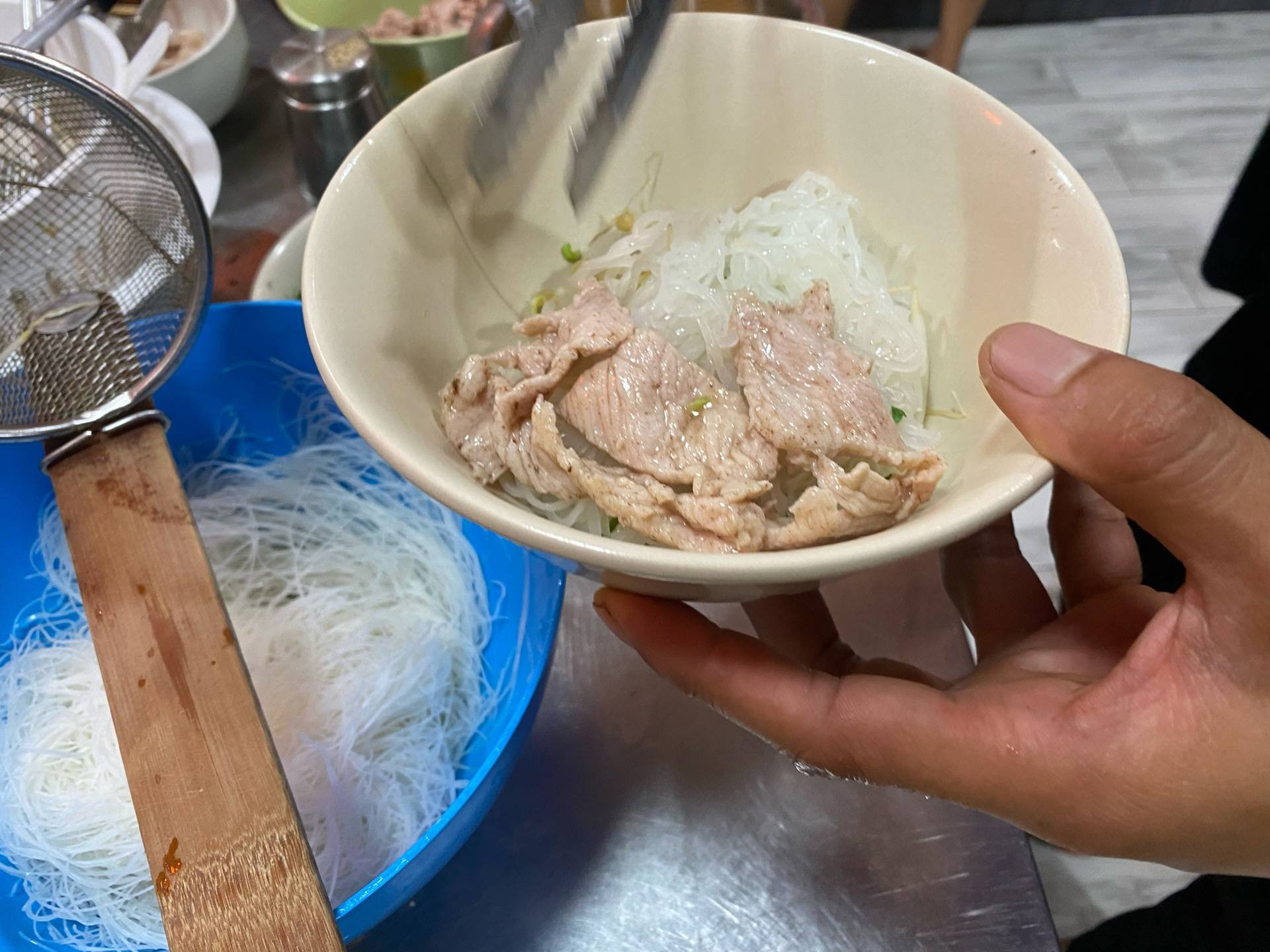 ก๋วยเตียวหมู สูตรโบราณพนัสนิคม