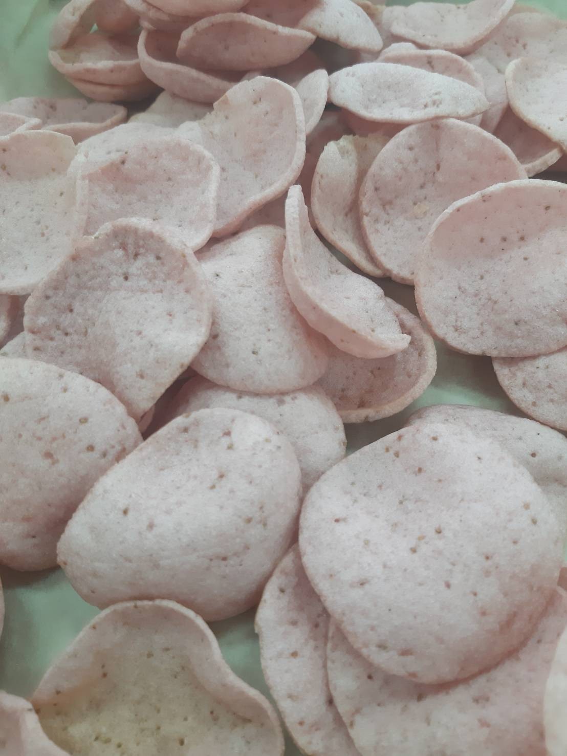 ข้าวเกรียบสตรอว์เบอร์รี