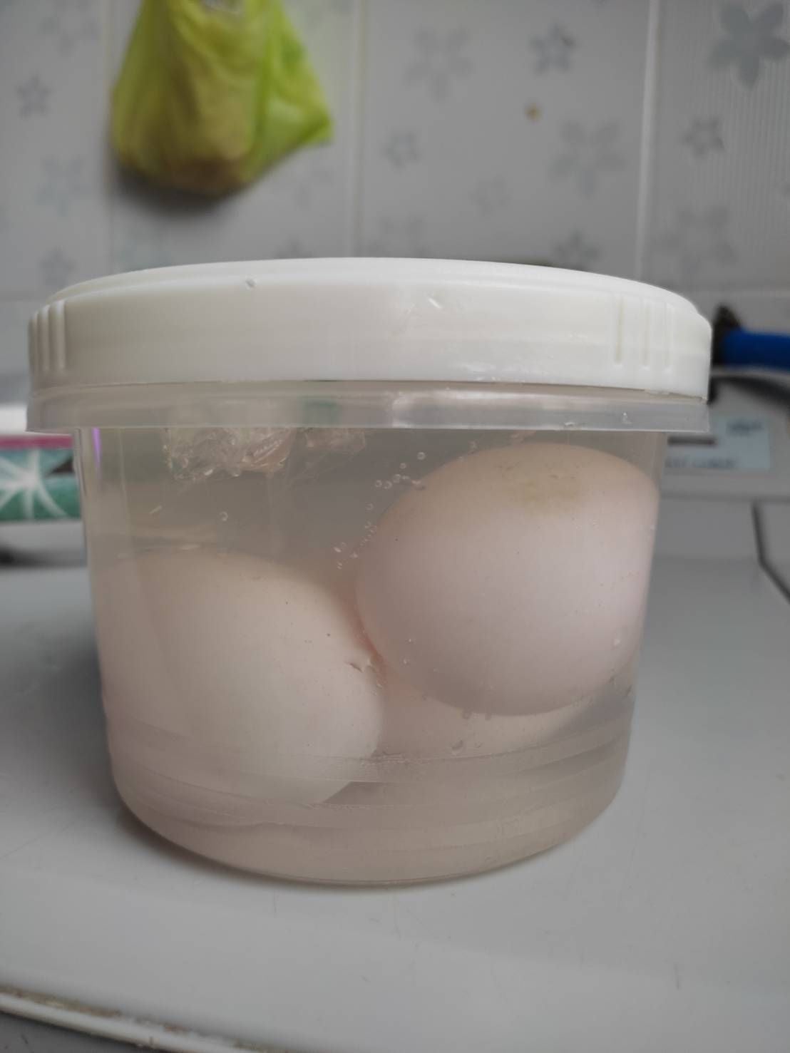 การถนอมอาหารโดยการทำไข่เค็ม