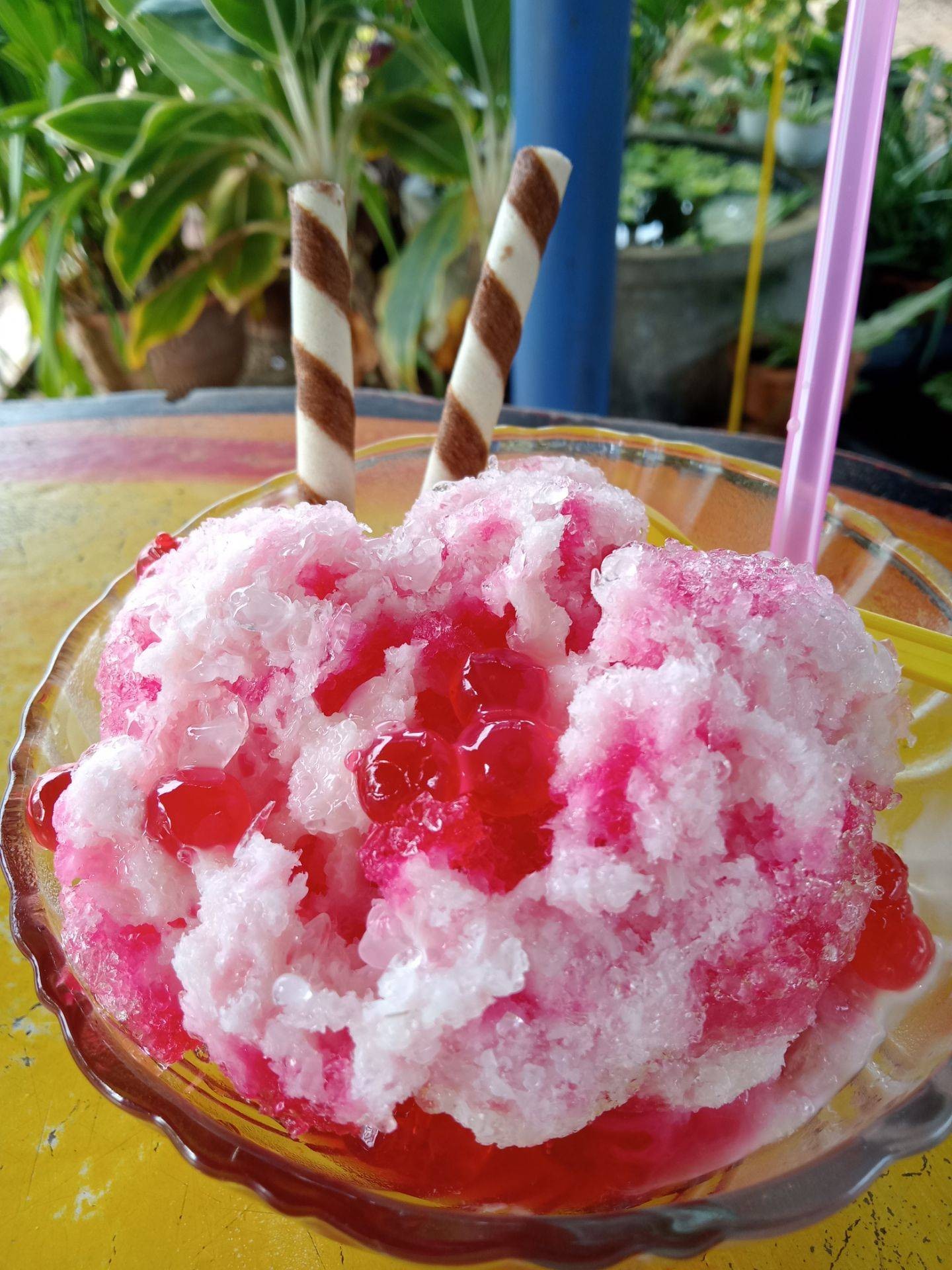 น้ำเเข๊งใส