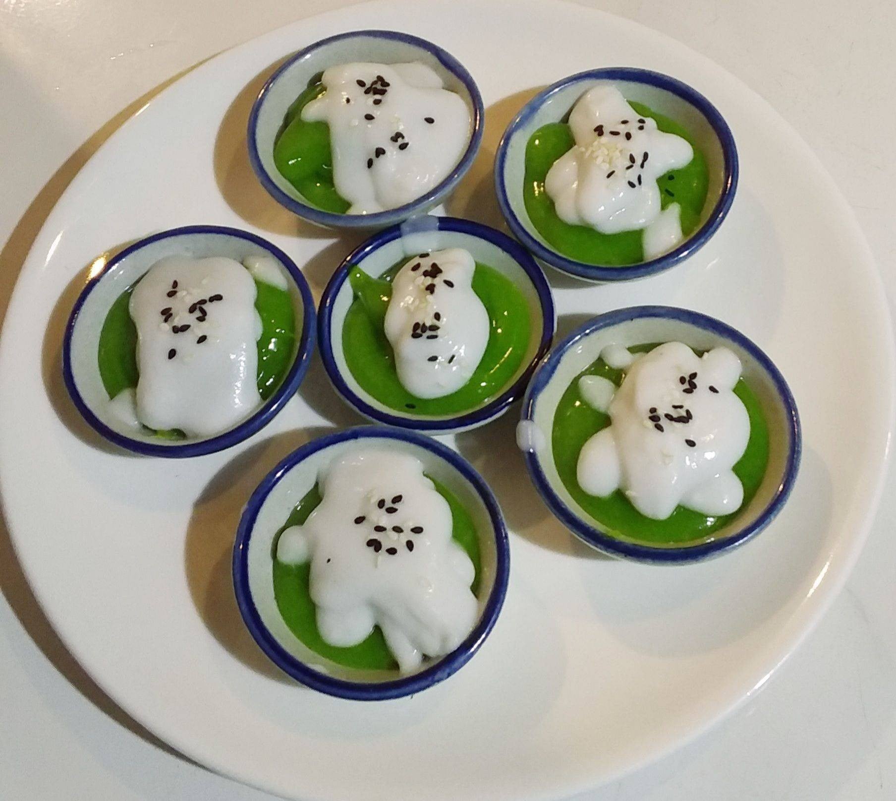 ขนมเปียกปูนใบเตยหน้ากะทิสด