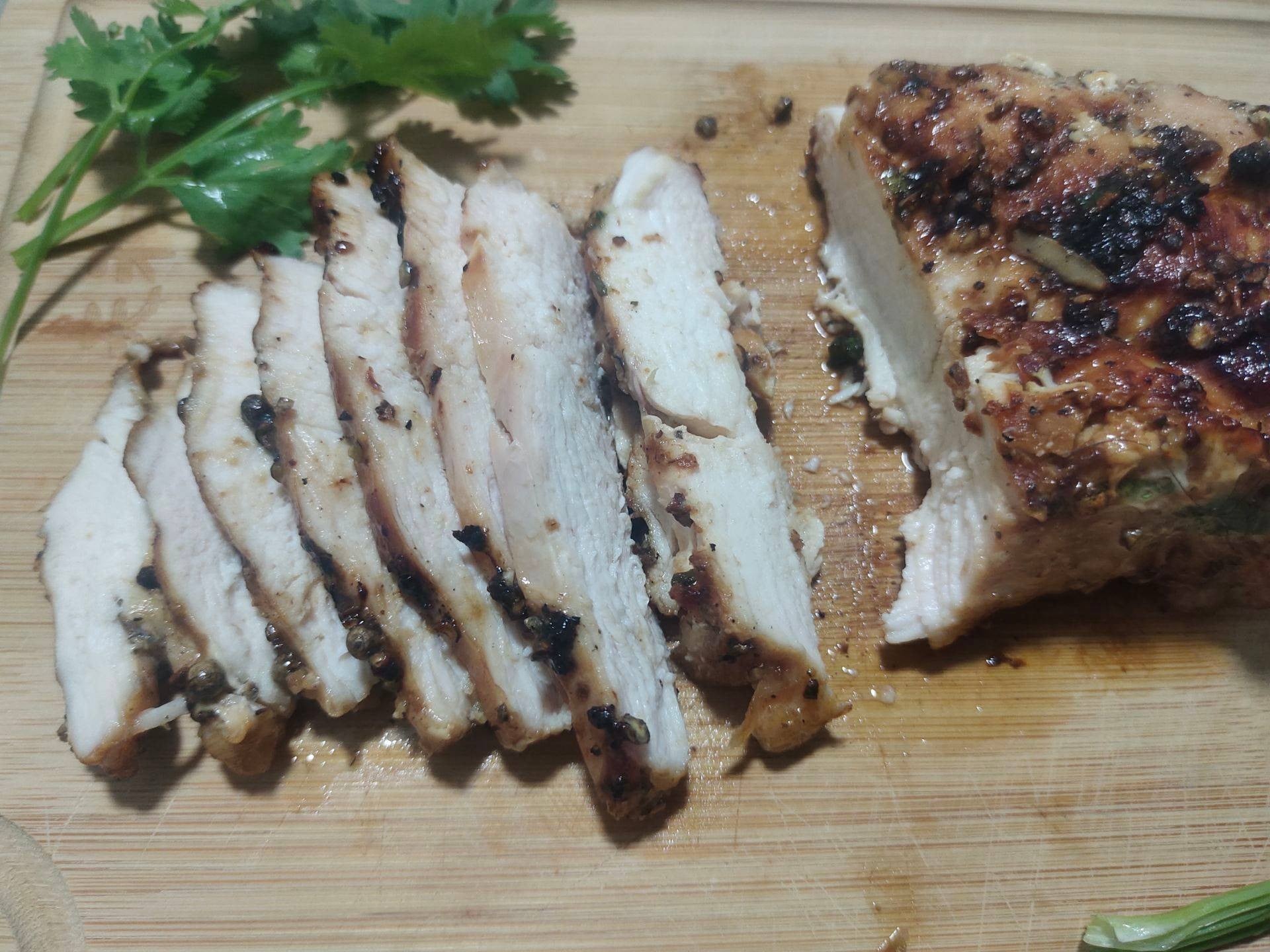 ไก่ย่างหมักน้ำมันมะกอก + น้ำจิ้มแจ่ว