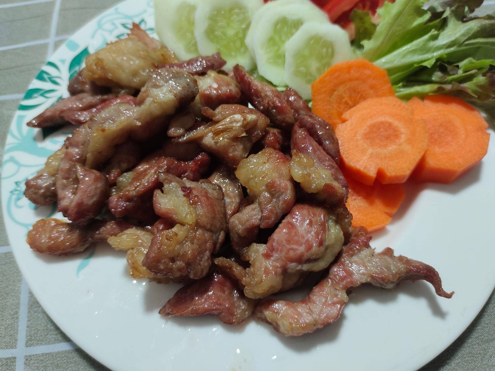หมูทอดแดดเดียว