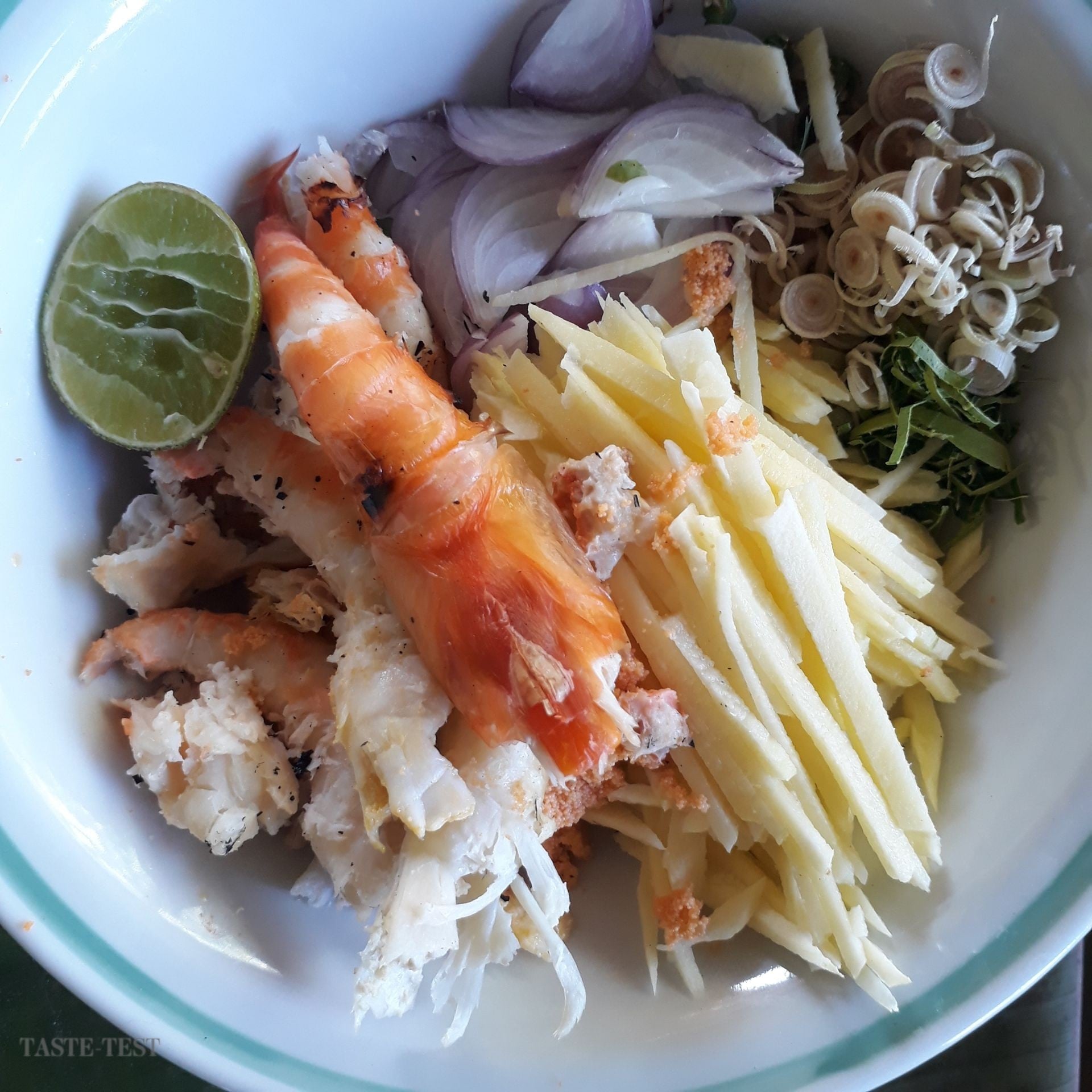ยำมะม่วงกุ้งย่าง🥗🦐