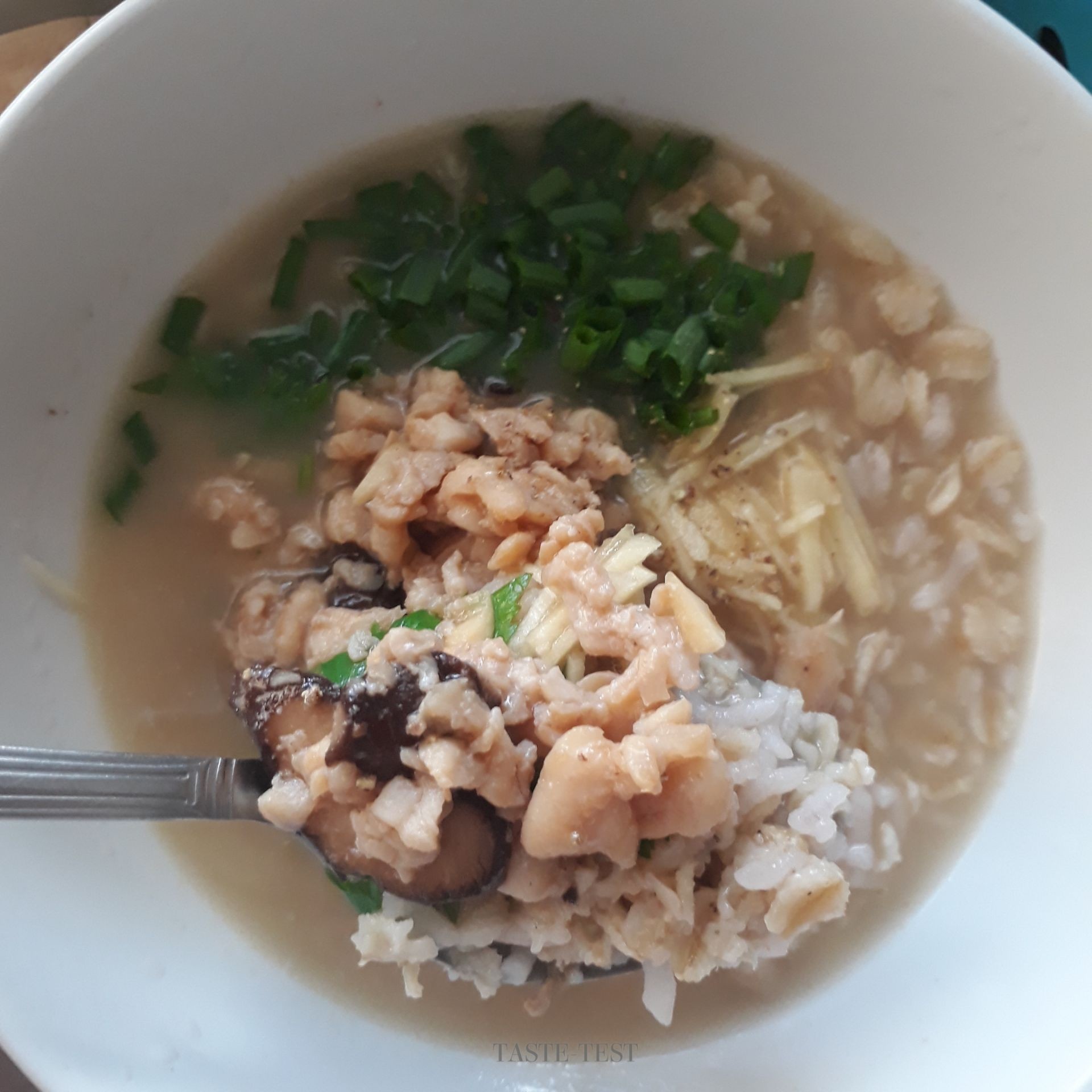 ข้าวต้มไก่สับเห็ดหอม 🥣🐽🍄
