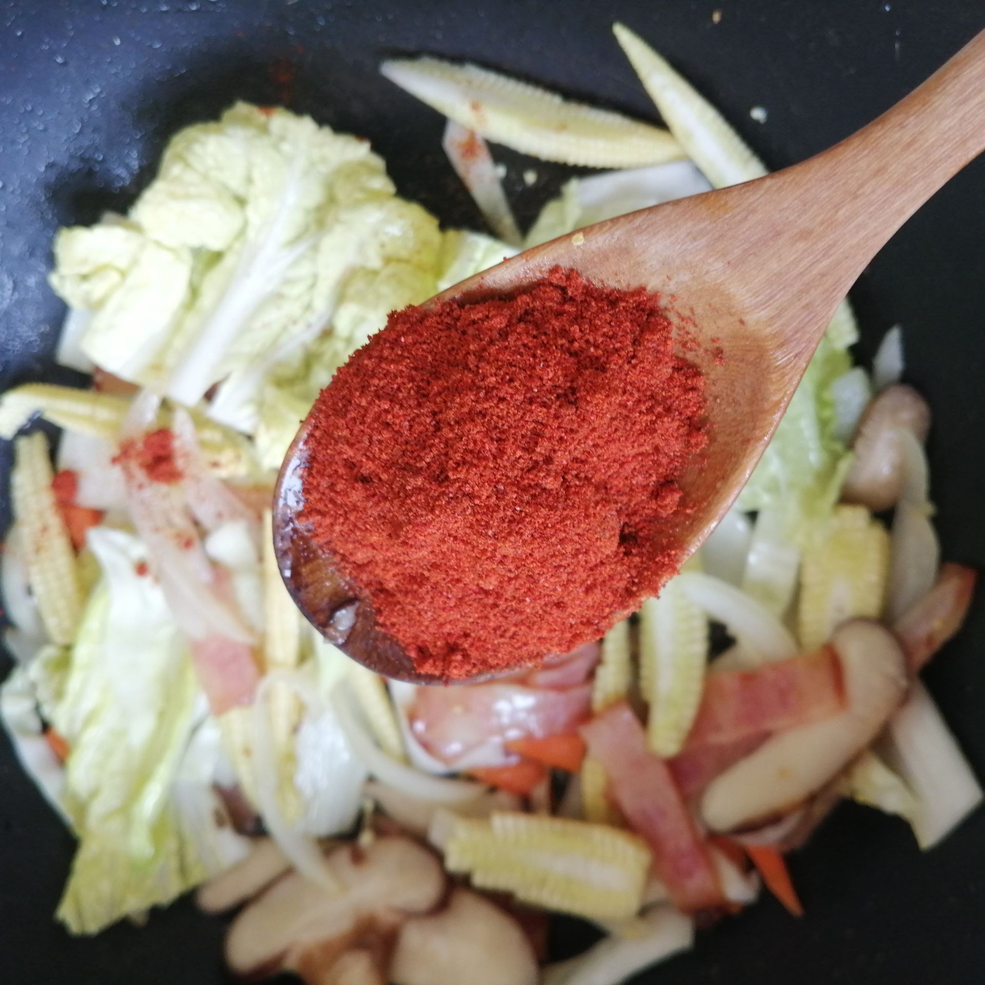 บะหมี่กึ่งผัดพริกเกาหลี