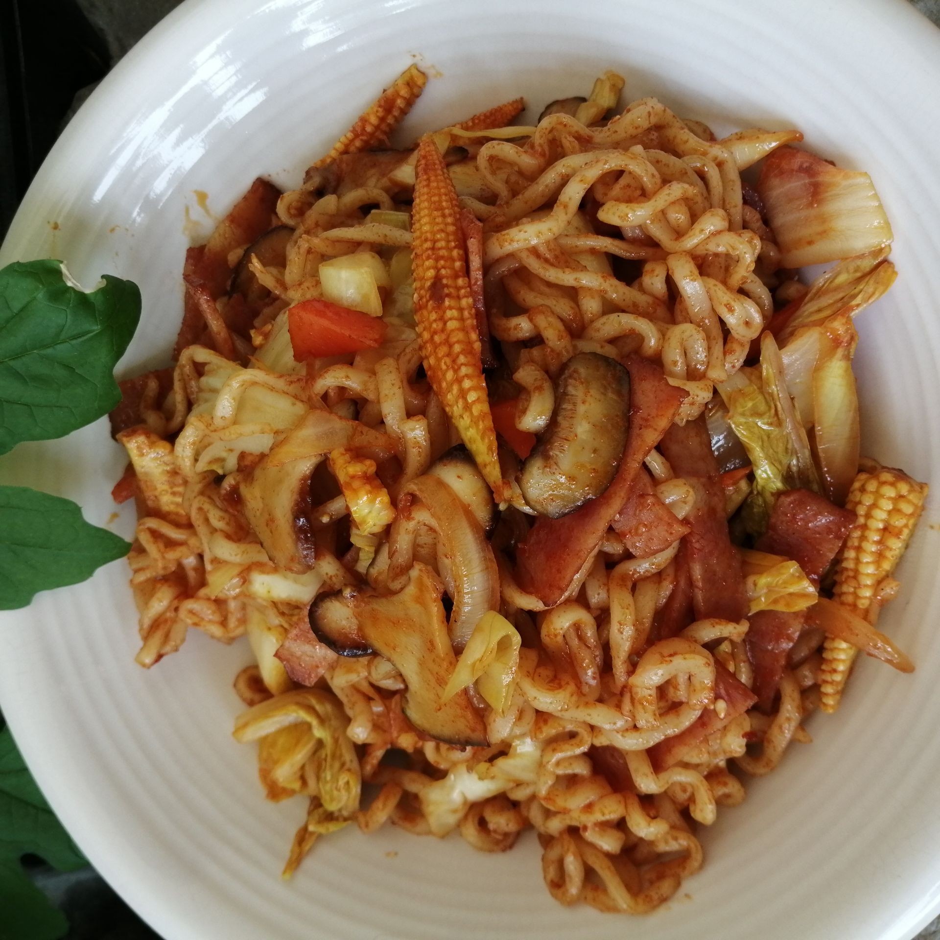 บะหมี่กึ่งผัดพริกเกาหลี