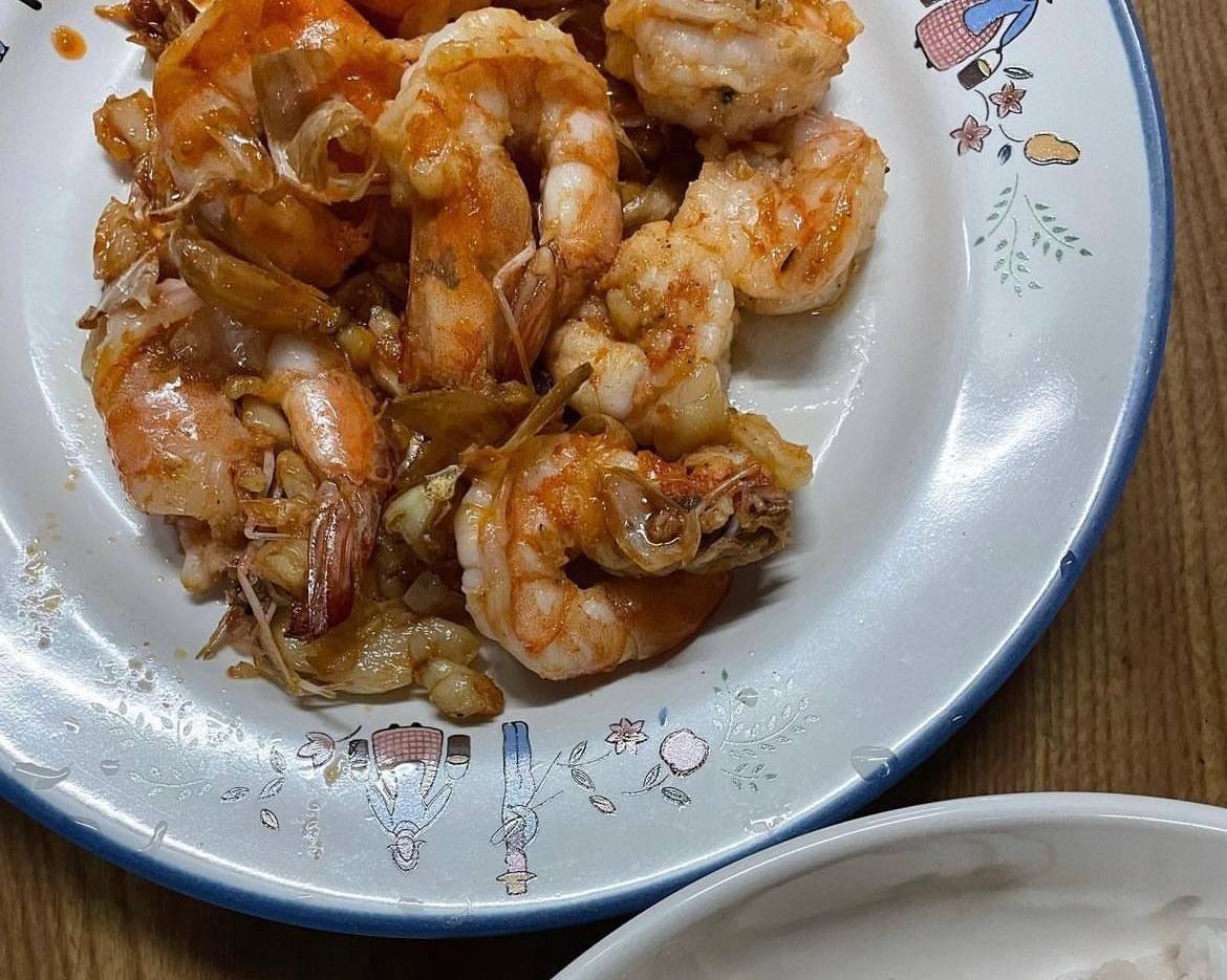 กุ้งกระเทียมหอมๆ