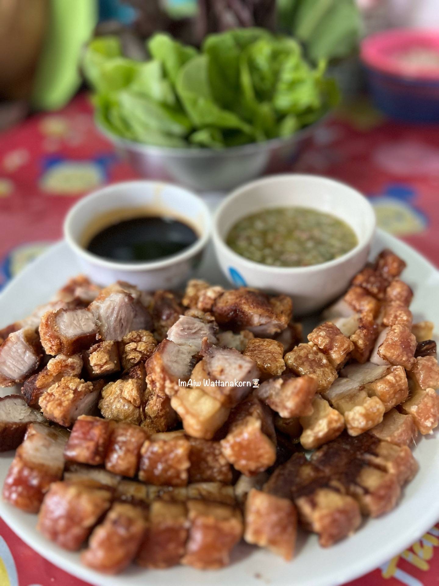 “หมูกรอบ 2 เวอร์ชั่น”