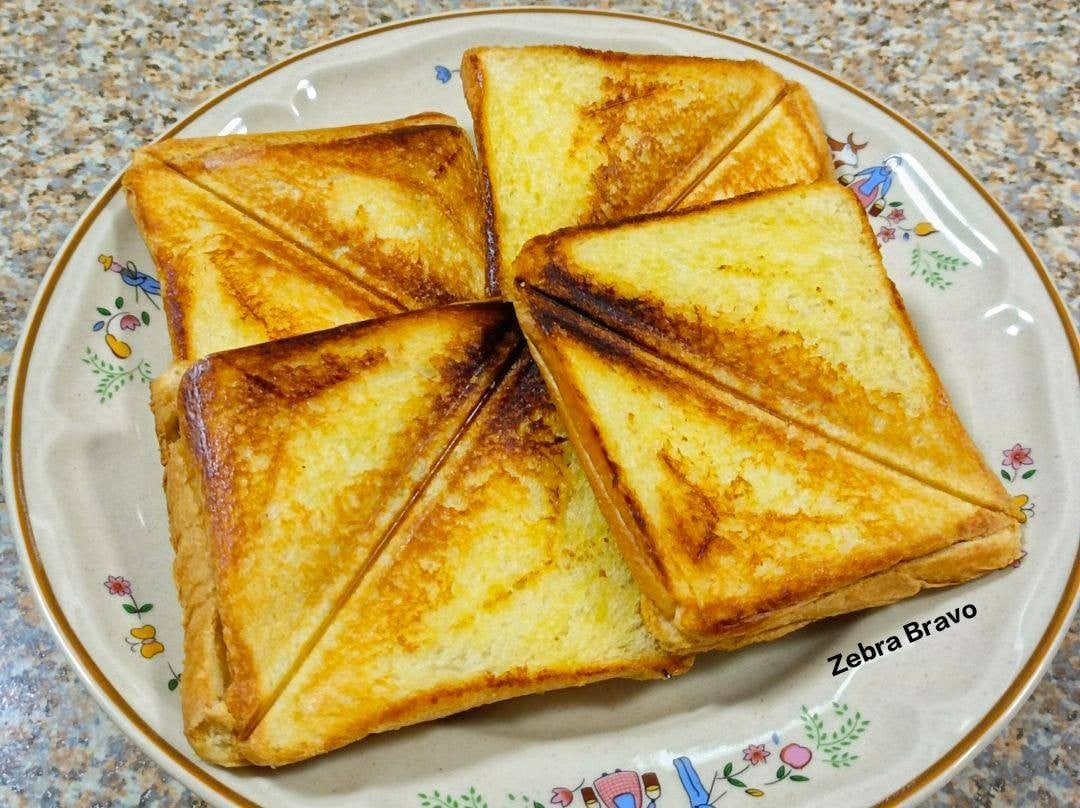 แซนด์วิชทูน่าชีสอบร้อน 🧀