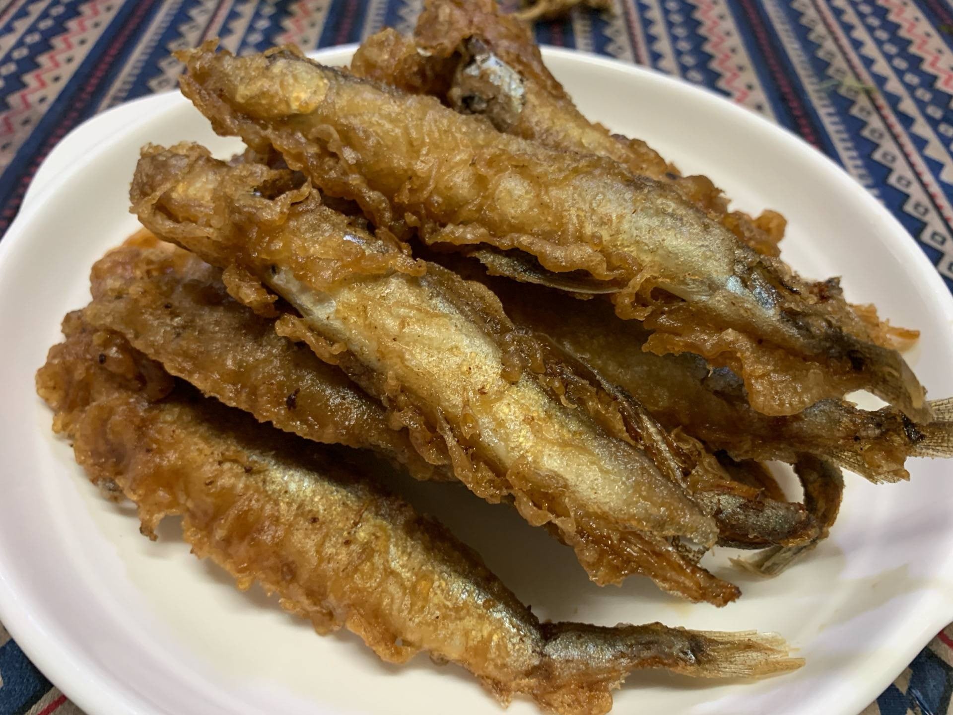 ปลาไข่ชุบแป้งทอด