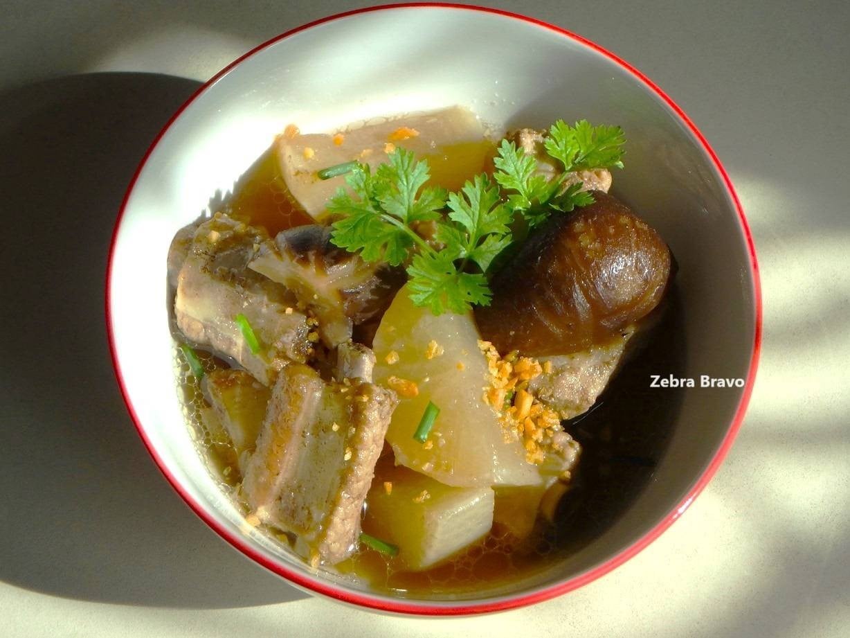 ซี่โครงหมูตุ๋นหัวไชเท้า 🥘