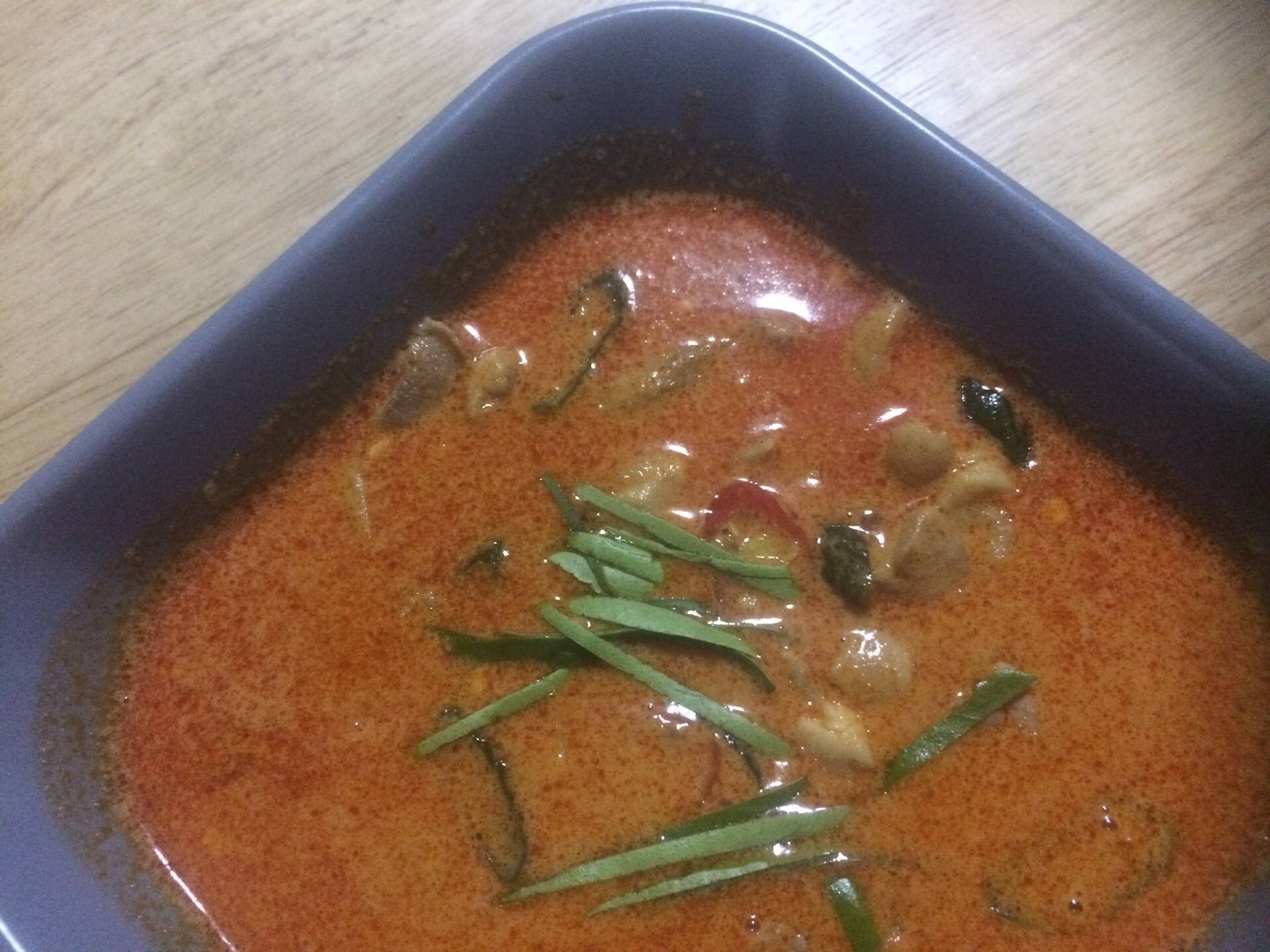 แกงพะแนงไก่
