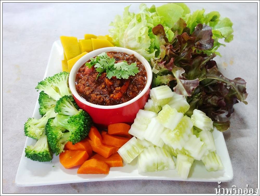 น้ำพริกอ่อง