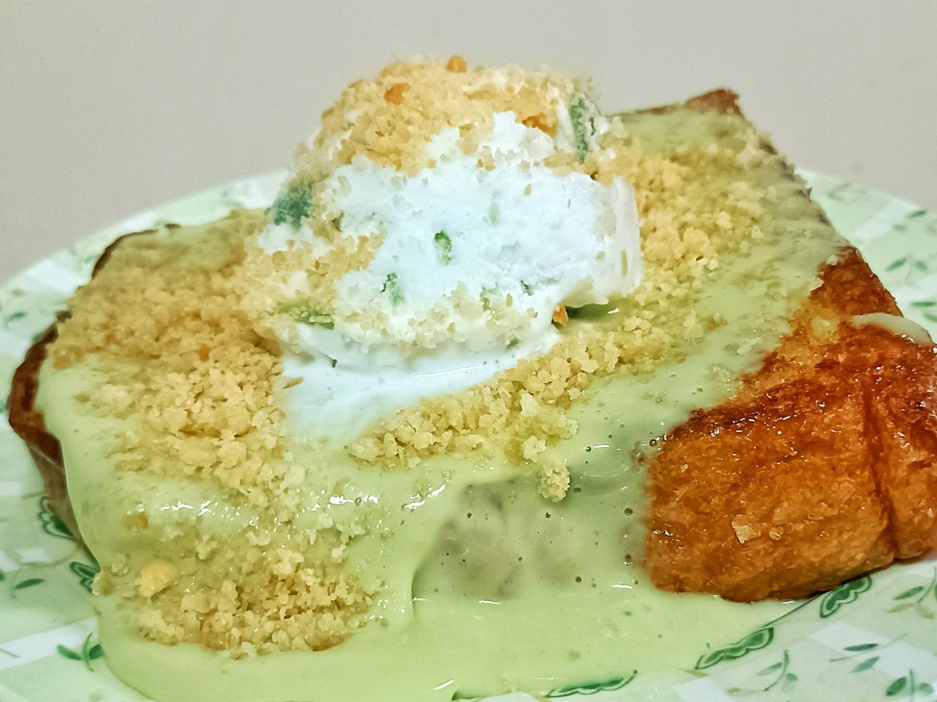 sangkaya toast with coconut milk ice cream