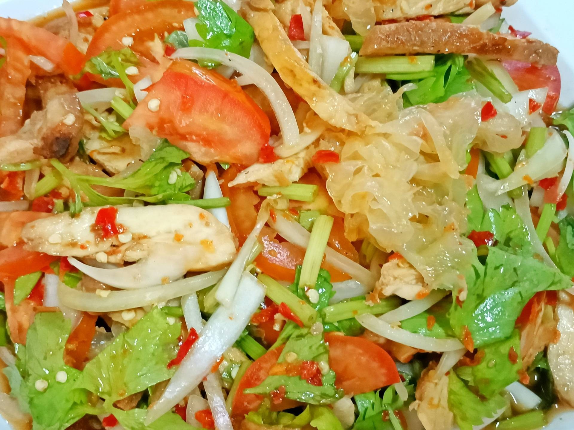 ยำไก่ย่าง 🌶️
