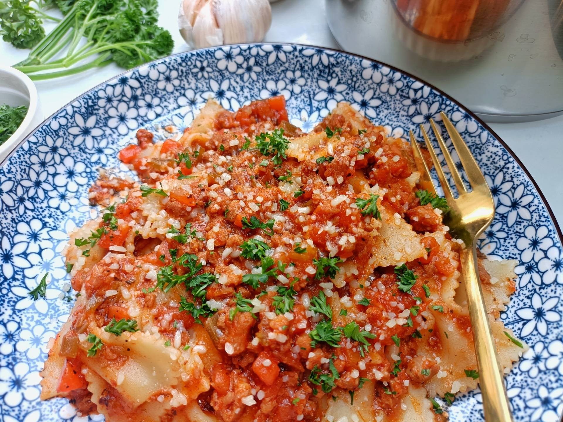 Farfalle Bolognese / Bolognese Sauce/ Bolognese Pasta ซอสโบลองเนส