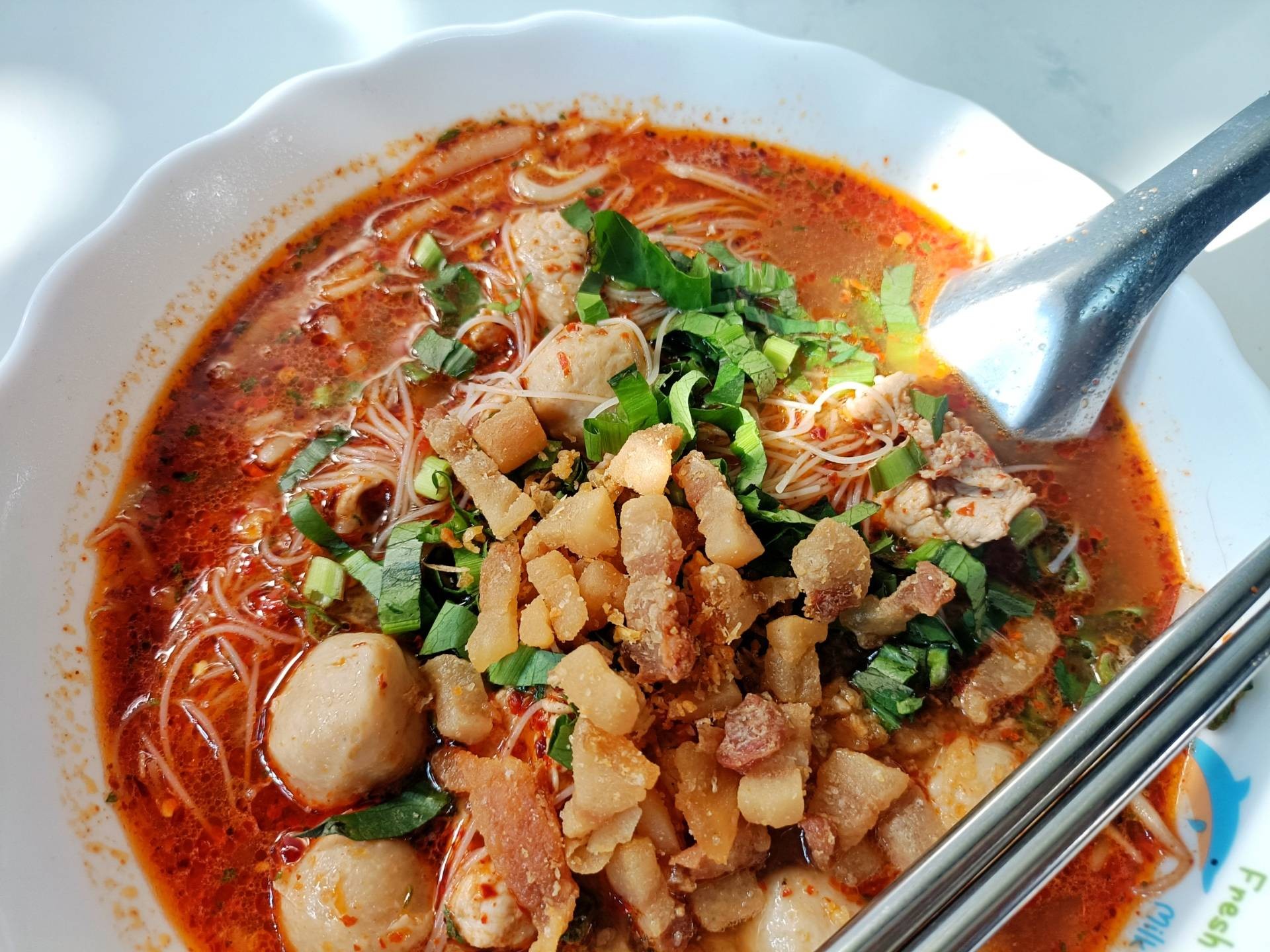 ก๋วยเตี๋ยวน้ำตก (กึ่งสำเร็จรูป)