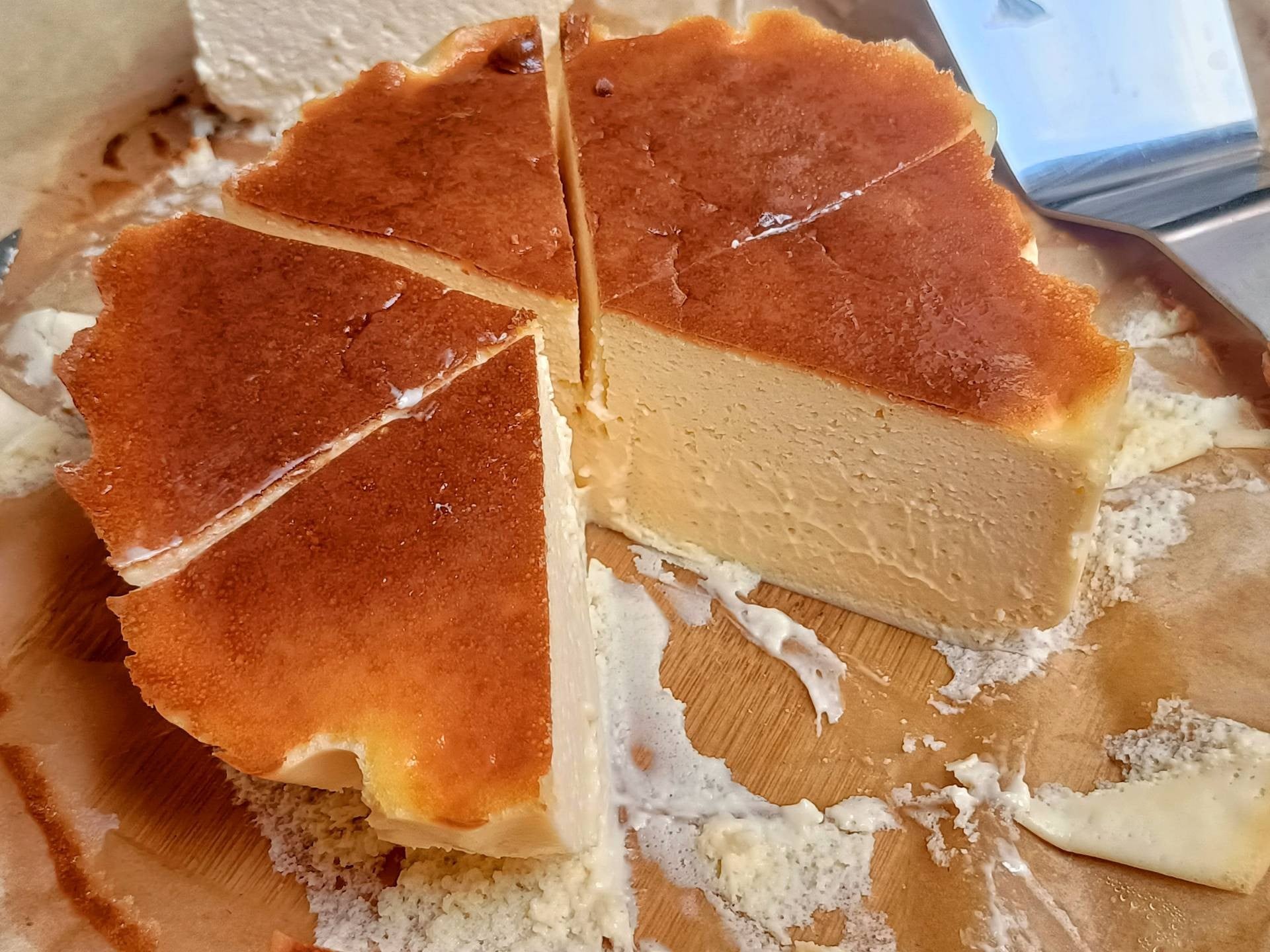 Basque cheesecake / basque burnt cheesecake / ชีสเค้ก / เค้กหน้าไหม้