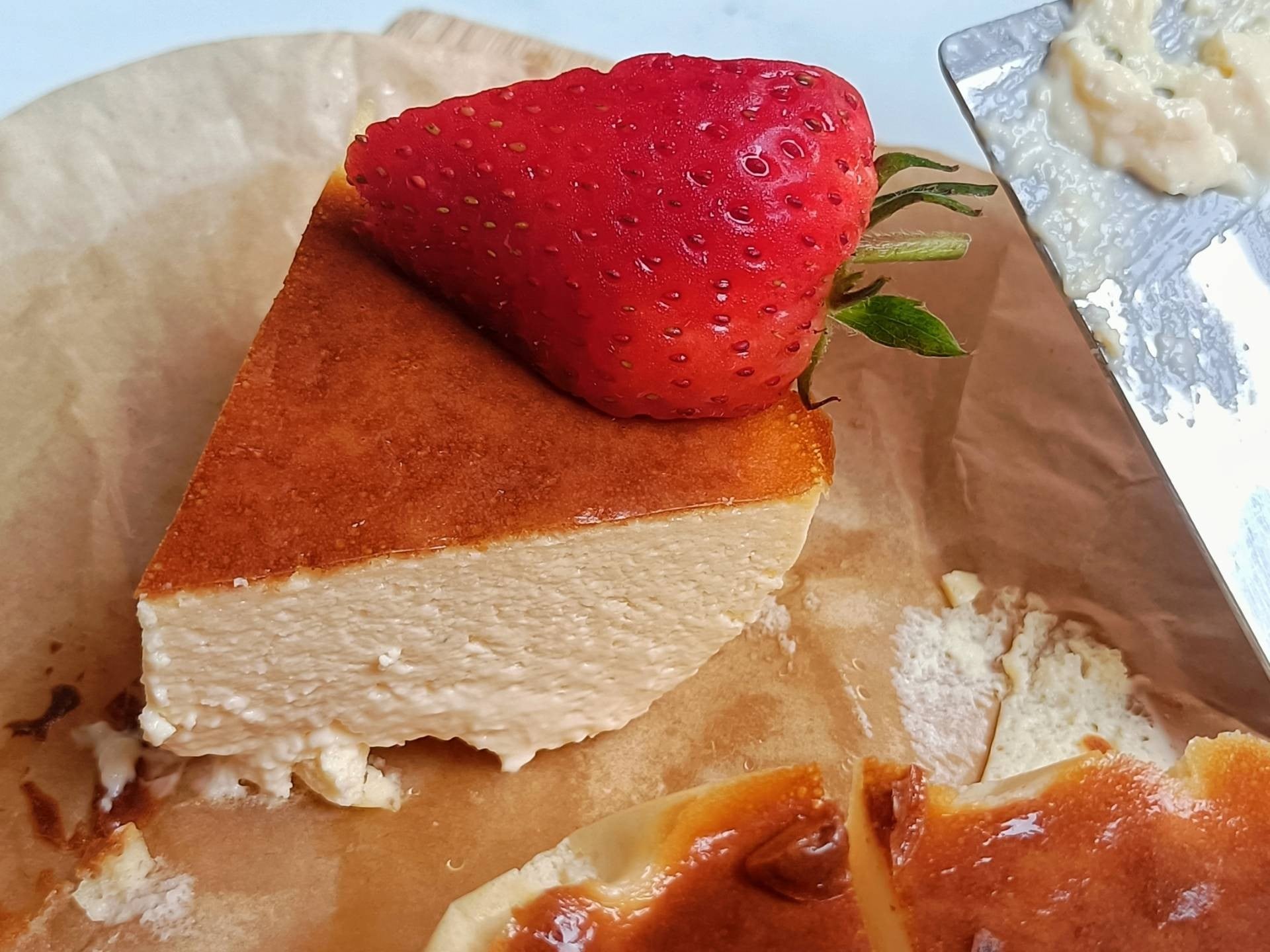 Basque cheesecake / basque burnt cheesecake / ชีสเค้ก / เค้กหน้าไหม้