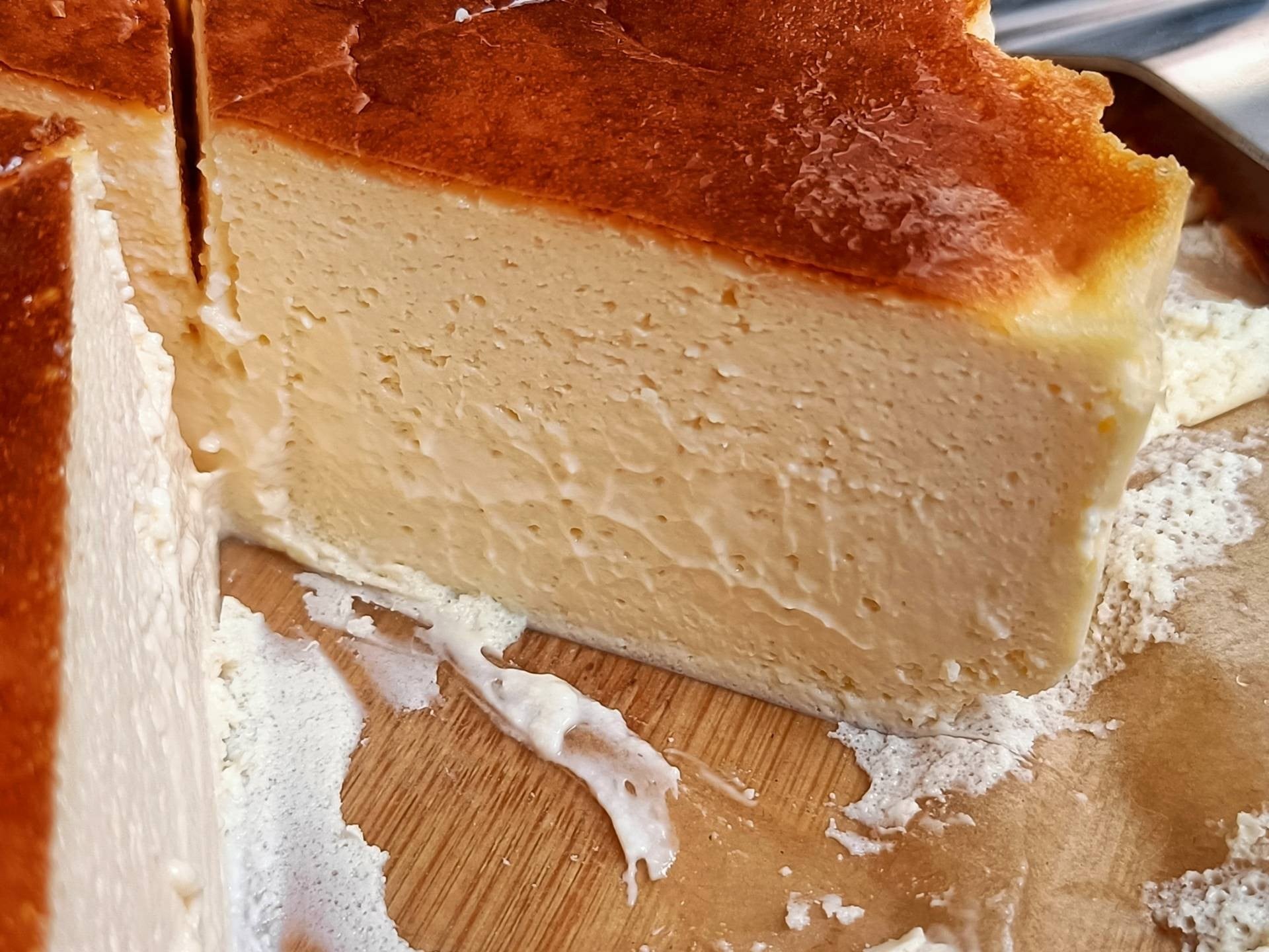 Basque cheesecake / basque burnt cheesecake / ชีสเค้ก / เค้กหน้าไหม้