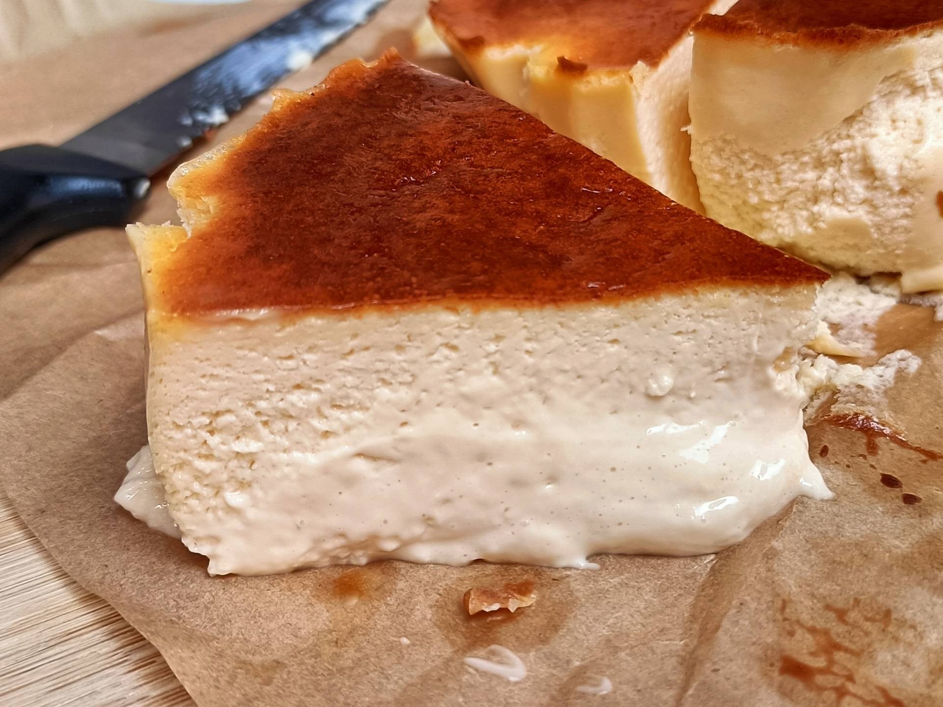 Basque cheesecake / basque burnt cheesecake / ชีสเค้ก / เค้กหน้าไหม้