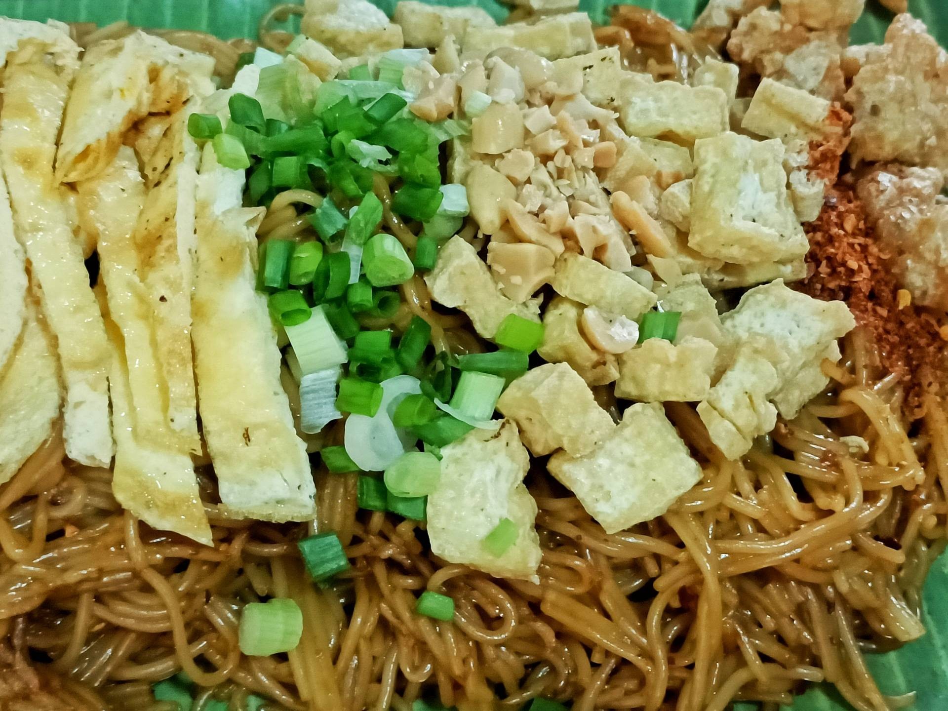 ผัดขนมจีน