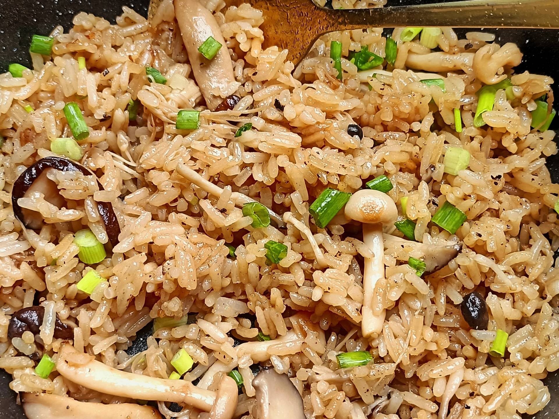 ข้าวอบเห็ด & ปลาย่าง