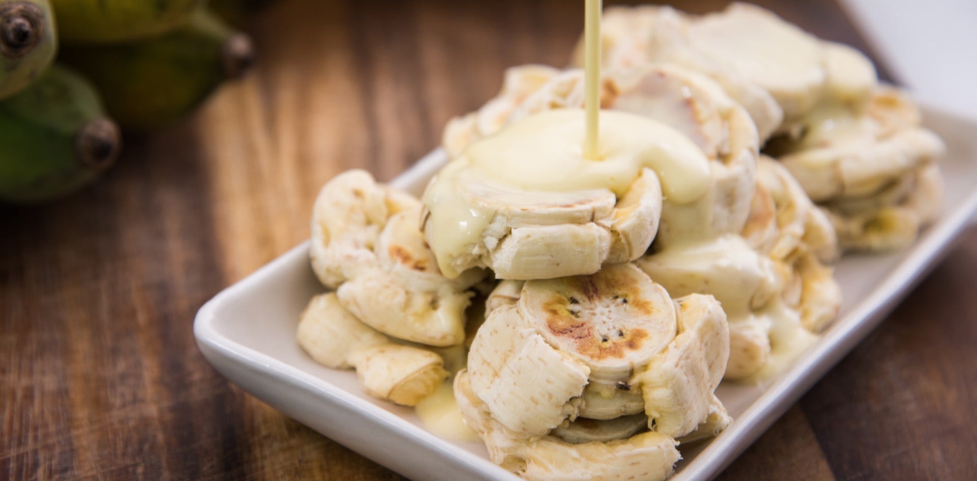 กล้วยทับนมสด