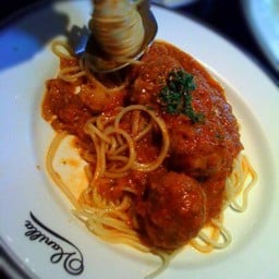 สปาเกตตี้มีทบอล