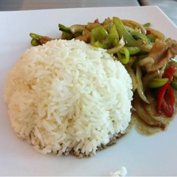 ผัดพริกอ่อนข้าวเปล่า