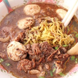 Gustby ก๋วยเตี๋ยวหมูน้ำตก
