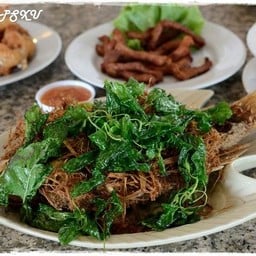 ส้มตำ-ยำแซ่บ (ศาลาส้มตำ)