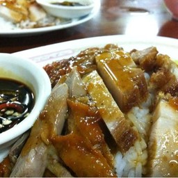 ร้านกําแพงเพชรโภชนา