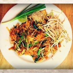 ผัดไททะเล