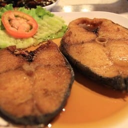 ปลาอินทรีย์ ทอดน้ำปลา