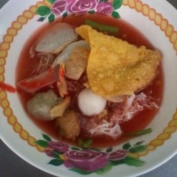 เย็นตาโฟ-หมู ซอยระนอง1