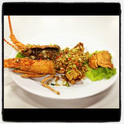 Stri fried Lobster  with salty chilli " กุ้งมังกรผัดพริกเกลือ "