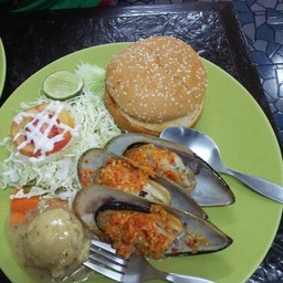 อร่อยดีคะ...