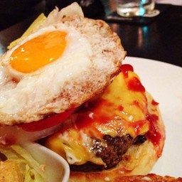 Burger เพิ่มไข่ดาว