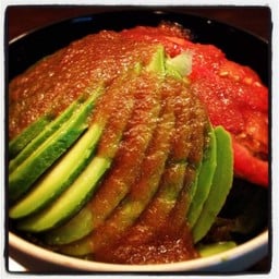 Avocado Salad (สลัดอะโวคาโด)