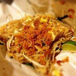 ผัดไทยเจ๊เปิ้ล